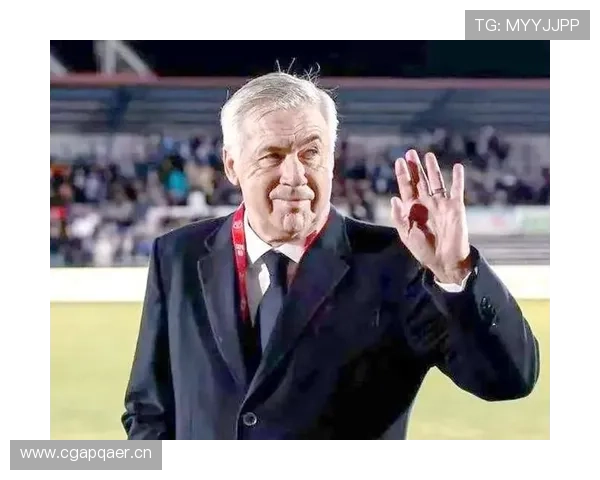 皇马主帅安切洛蒂帅位出现变数,对赛季走势及球队稳定性形成潜在影响。 皇马主帅安切洛蒂帅位出现变数,对赛季走势及球队稳定性形成潜在影响。