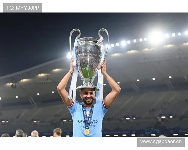 哈兰德月底买菜一袋顶我半个月工资，我的人生被碾压了